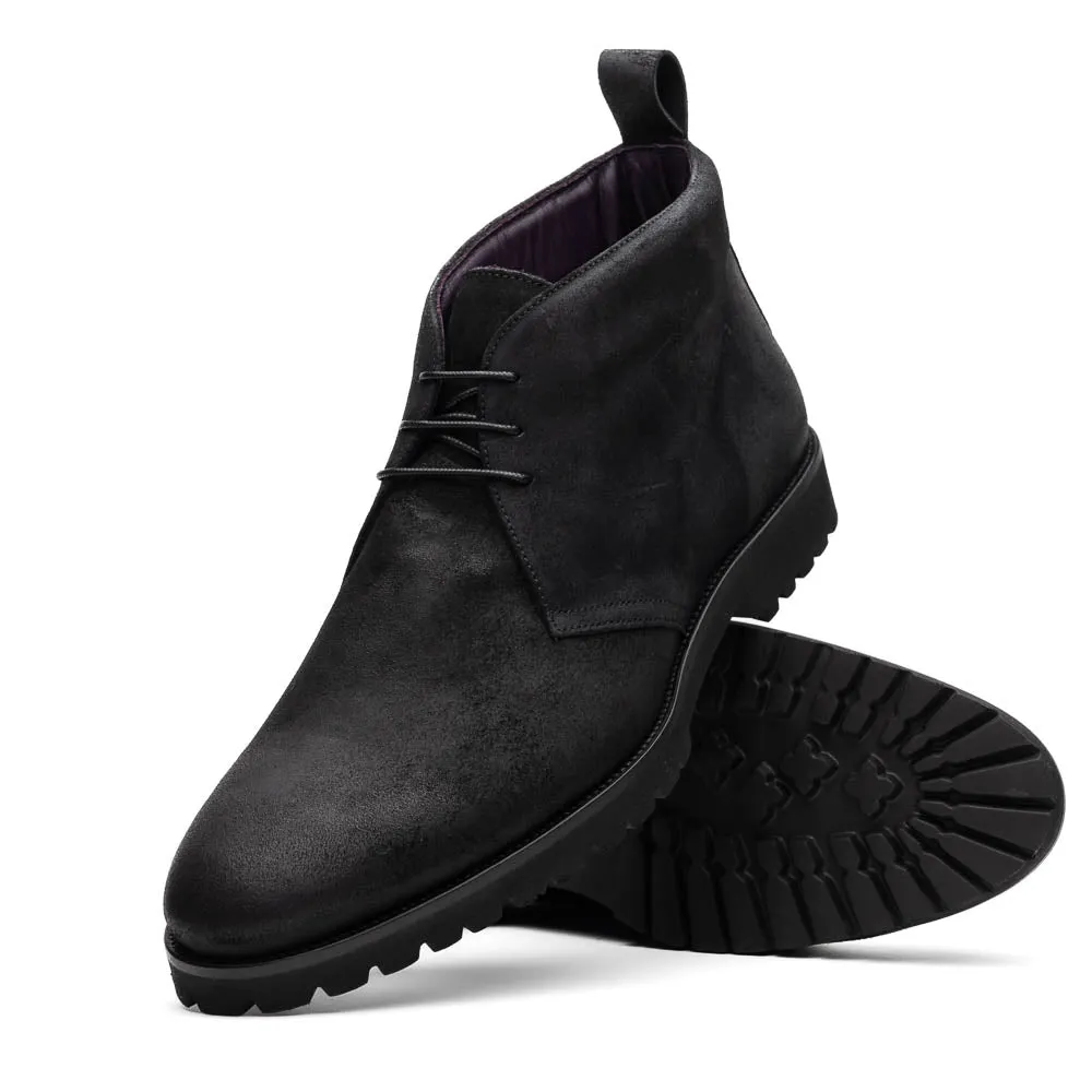 46-602-BLK REZZA Suede Calfskin Chukka Boot Black