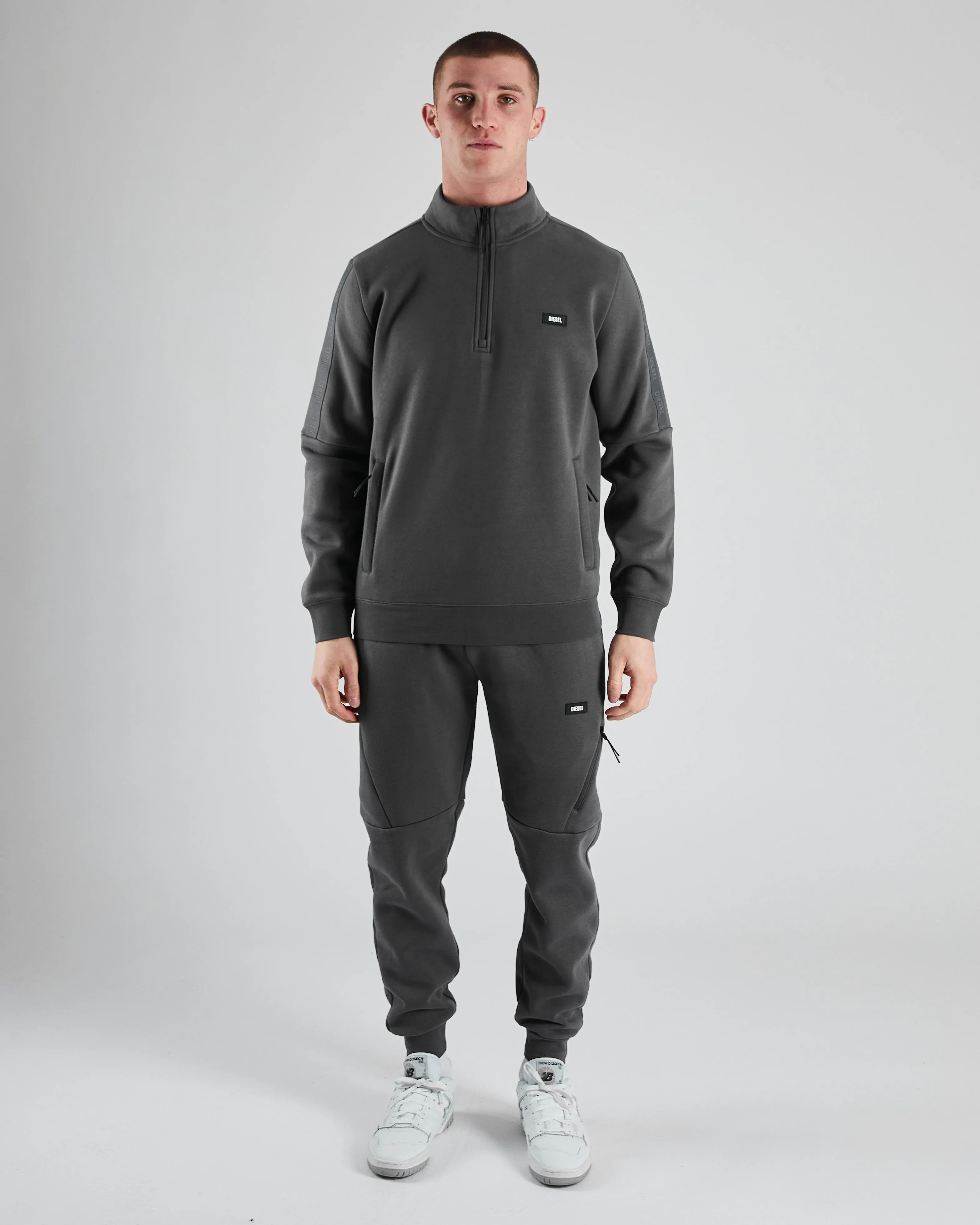 Cole Half Zip Scorpion Grey