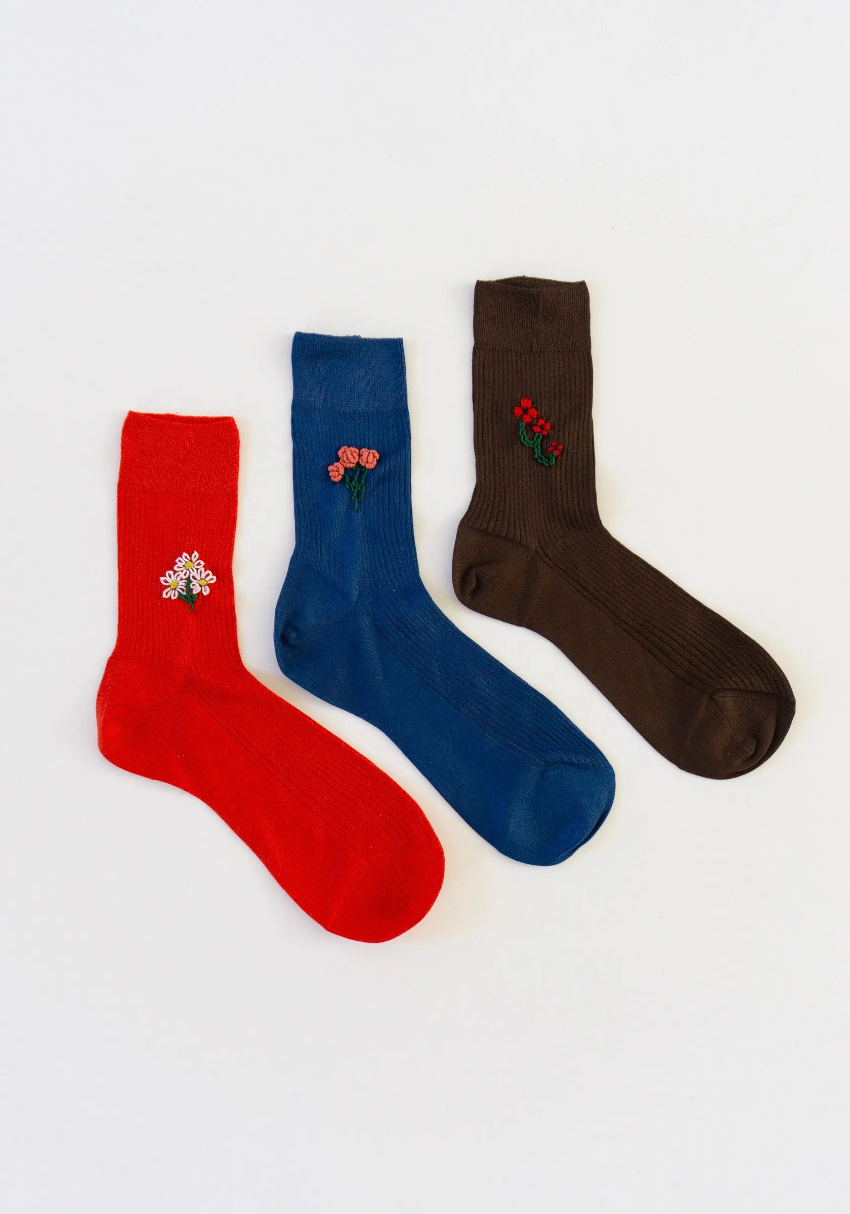 Floral Embroidered Sock with Blue Dahlia