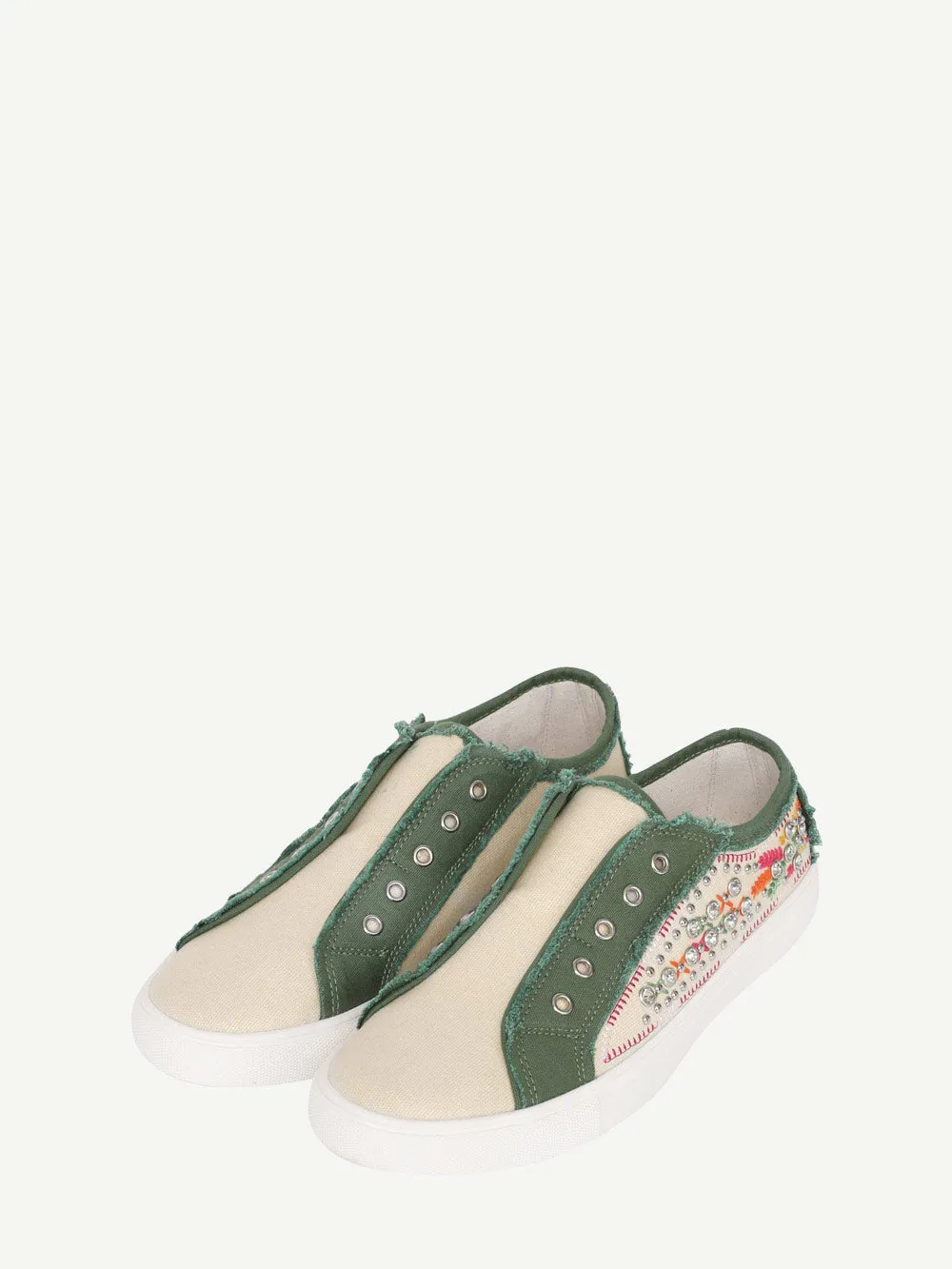 Montana West Floral Embroidered Canvas Shoes