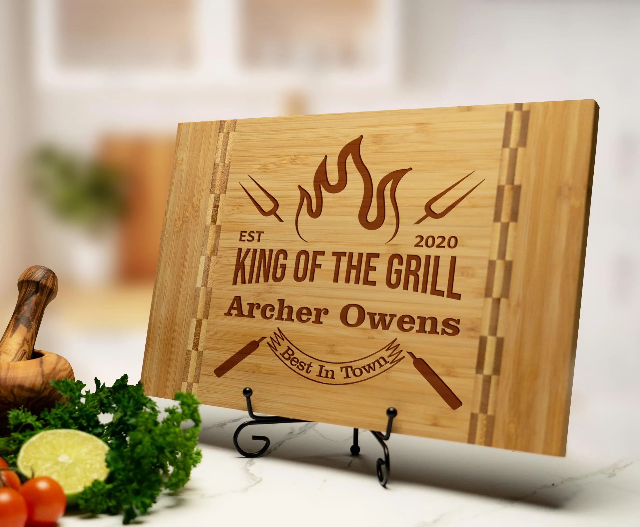 Personalized Dad Cutting Board - Custom Wood Grill Board For BBQ Masters